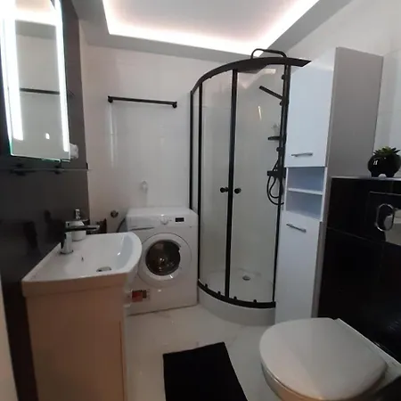 Black&white Apartman